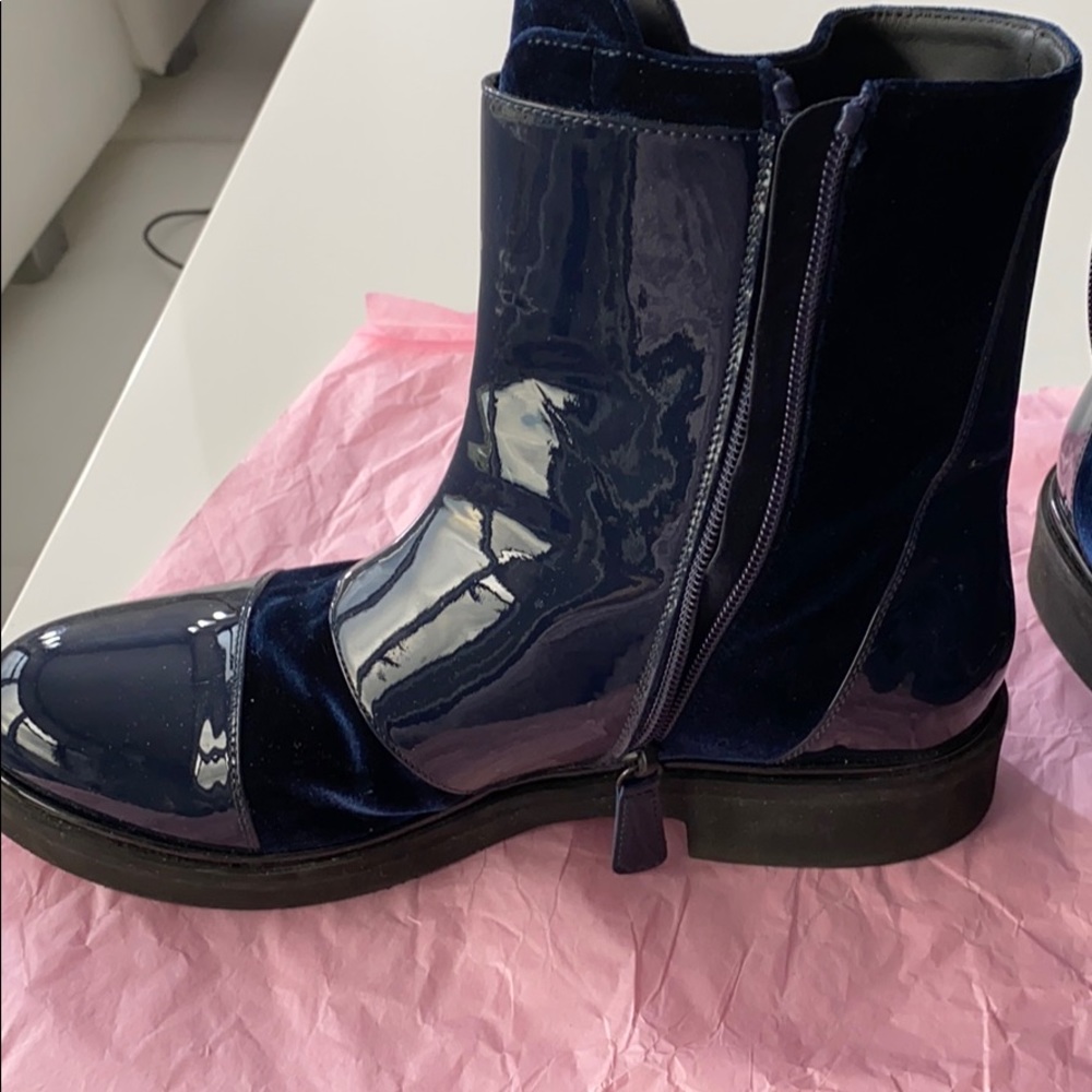 Booties - Picture 3 of 5